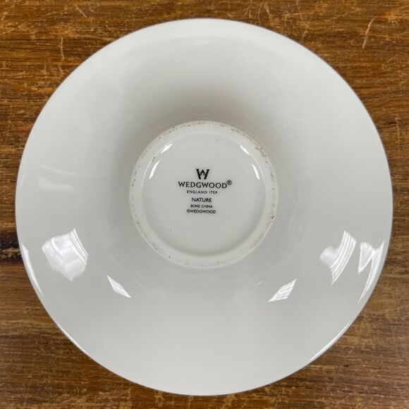 Wedgwood England 1759 Nature Bone China Saucer. KK194 - Picture 3 of 3
